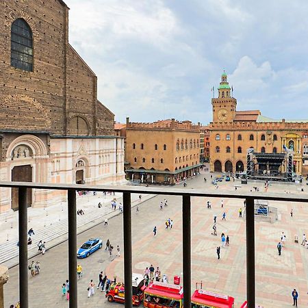 Immobo Domus - Piazza Maggiore View Bologne Extérieur photo